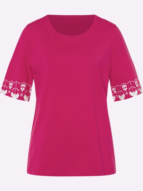 T-shirt à col rond et manches larges avec bordures imprimées - Taille standard - Moda Vilona - Kiabi T-shirt à col rond et manches larges avec bordures imprimées - Taille standard - Moda Vilona - Kiabi