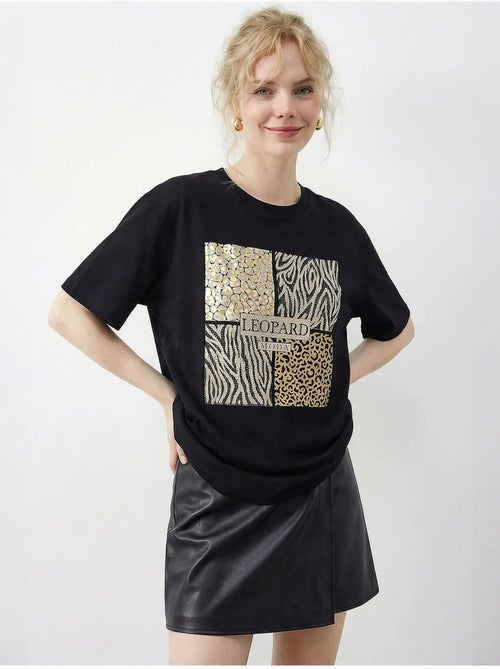 T-shirt à col rond et sequins imprimé léopard lucci - Kiabi T-shirt à col rond et sequins imprimé léopard lucci - Kiabi
