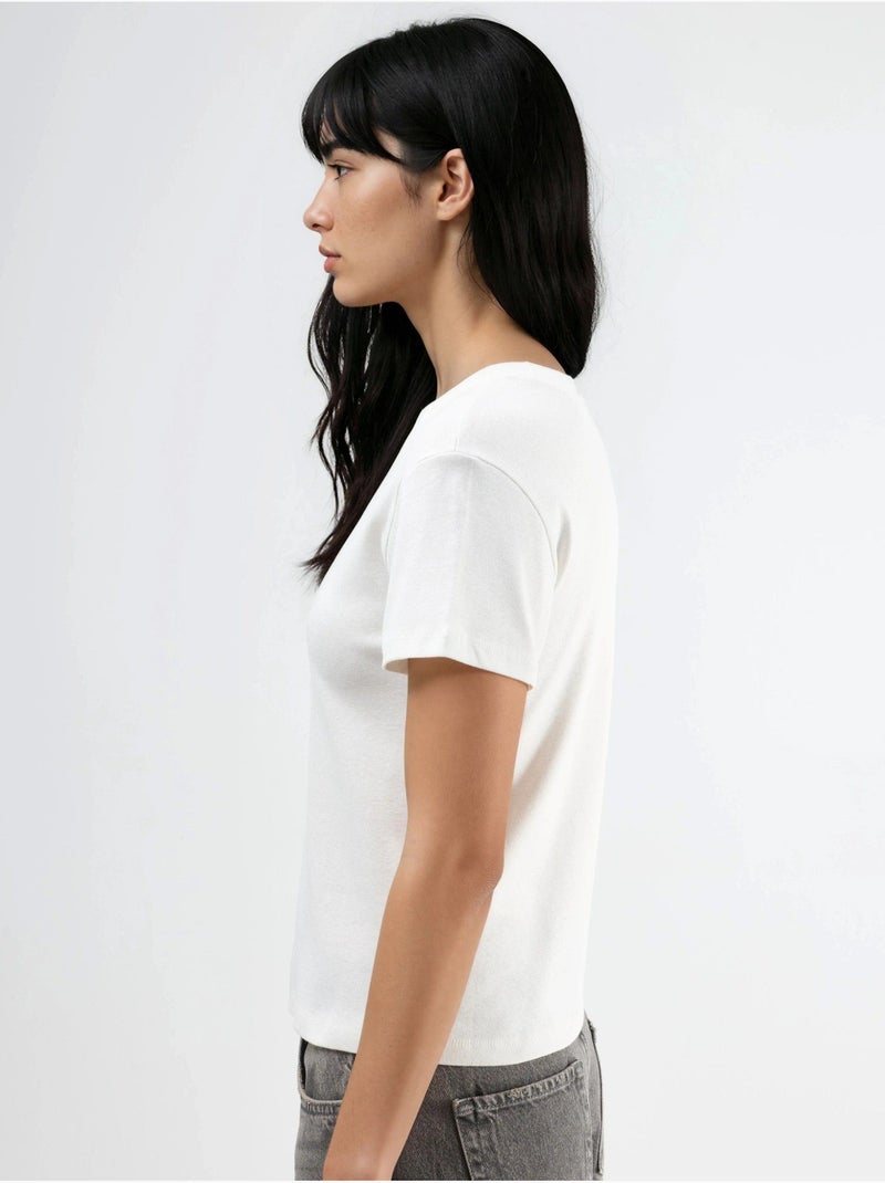 T-shirt à col rond imprimé étoiles avec détails accessoires busem Blanc - Kiabi