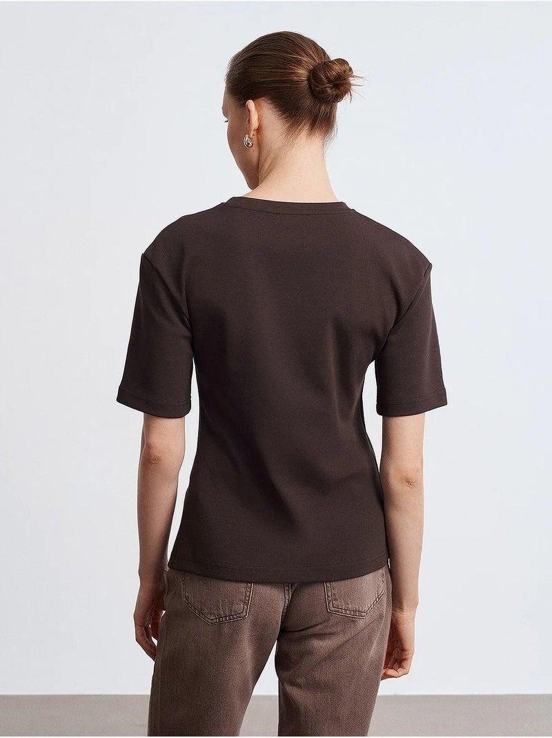 T-shirt à col rond manches courtes en jersey dilvin Marron chocolat - Kiabi