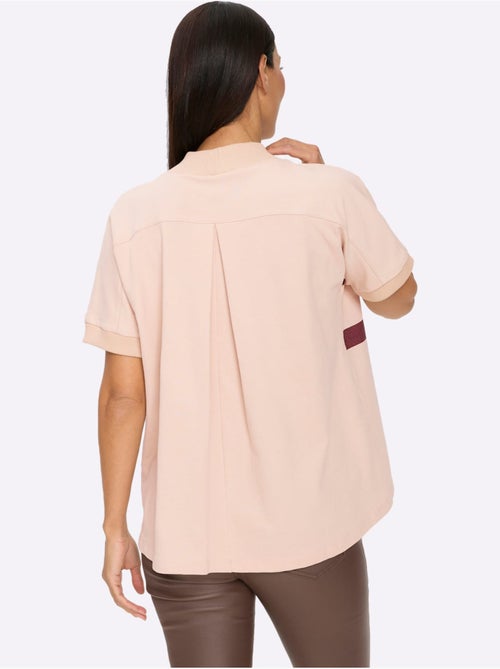 T-shirt à col roulé imprimé brillant tendance - taille standard - helline - Kiabi T-shirt à col roulé imprimé brillant tendance - taille standard - helline - Kiabi