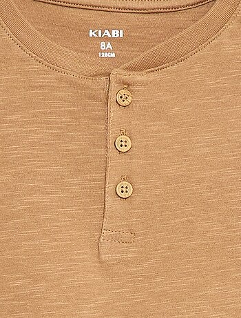 T-shirt à col tunisien