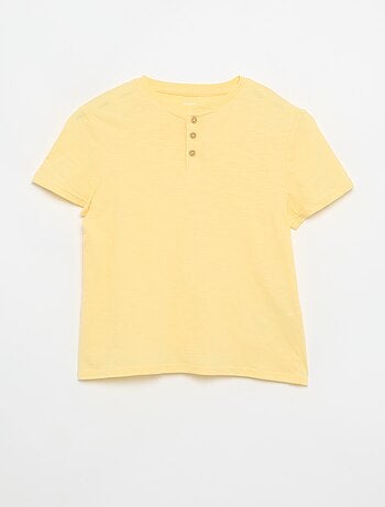 T-shirt à col tunisien