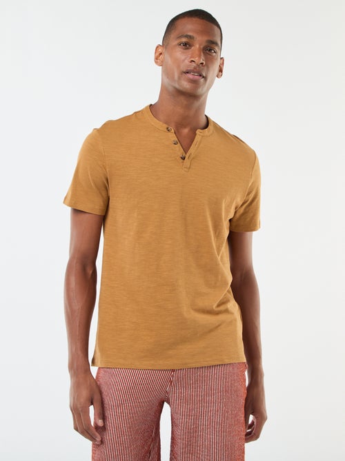 T-shirt à col tunisien manches courtes - Kiabi