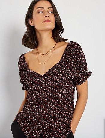 T-shirt à encolure carrée