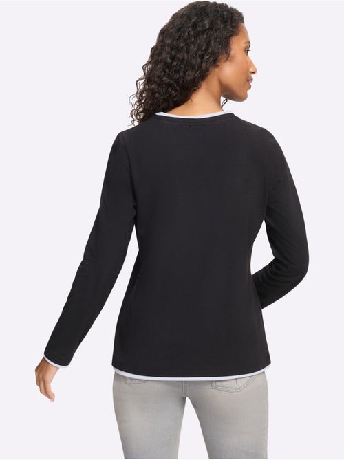 T-shirt à encolure ronde aspect 2 en 1 - taille standard - helline - Kiabi T-shirt à encolure ronde aspect 2 en 1 - taille standard - helline - Kiabi