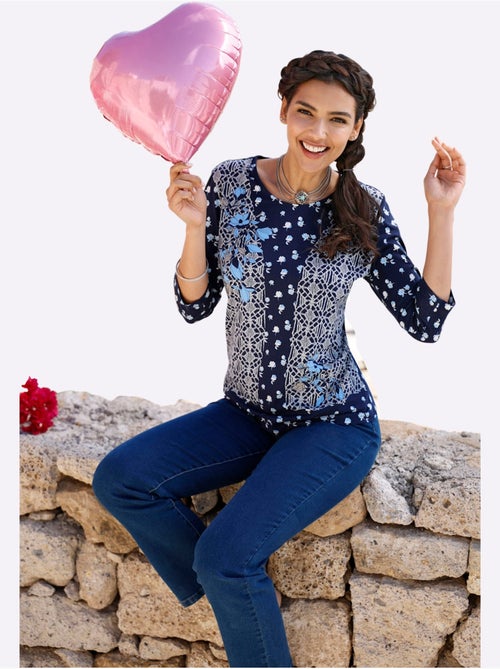 T-shirt à encolure ronde avec imprimé floral et manches 3/4 - taille standard - moda vilona - Kiabi T-shirt à encolure ronde avec imprimé floral et manches 3/4 - taille standard - moda vilona - Kiabi