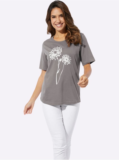 T-shirt à encolure ronde avec imprimé floral et manches courtes - Taille standard - Moda Vilona - Kiabi T-shirt à encolure ronde avec imprimé floral et manches courtes - Taille standard - Moda Vilona - Kiabi