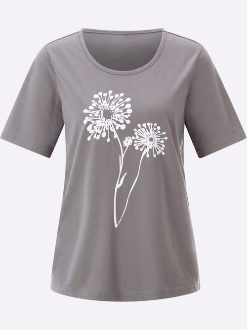 T-shirt à encolure ronde avec imprimé floral et manches courtes - Taille standard - Moda Vilona - Kiabi T-shirt à encolure ronde avec imprimé floral et manches courtes - Taille standard - Moda Vilona - Kiabi