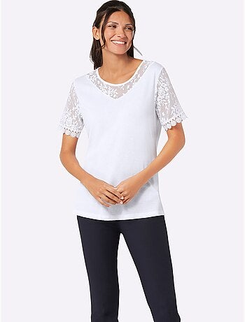 T-shirt à encolure ronde avec manches en dentelle - Taille standard - Moda Vilona