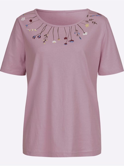 T-shirt à encolure ronde avec motif floral et manches courtes - Taille standard - Moda Vilona - Kiabi T-shirt à encolure ronde avec motif floral et manches courtes - Taille standard - Moda Vilona - Kiabi