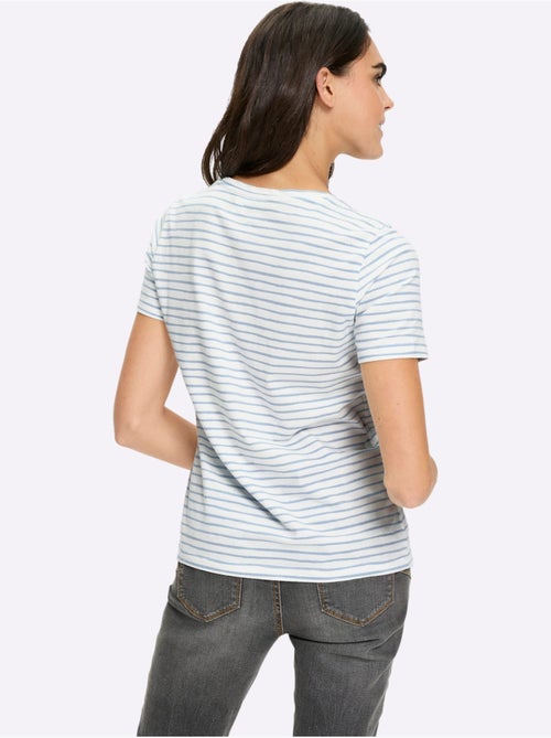 T-shirt à Encolure Ronde Qualité Jersey Très Confortable - Taille Standard - Helline - Kiabi T-shirt à Encolure Ronde Qualité Jersey Très Confortable - Taille Standard - Helline - Kiabi