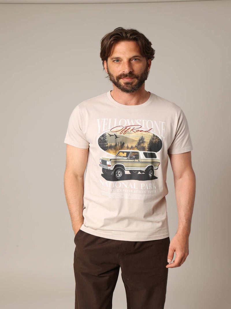 T-shirt à imprimé « Yellowstone Off Road » en coton, col rond et coupe droite.
 'Deeluxe' Ecru - Kiabi