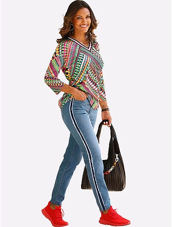 T-shirt à manches 3/4 avec imprimés graphiques et col V - Taille standard - Moda Vilona