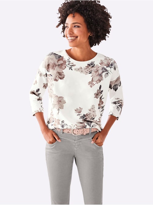 T-shirt à Manches 3/4 Encolure Ronde - Taille Standard - Helline - Kiabi T-shirt à Manches 3/4 Encolure Ronde - Taille Standard - Helline - Kiabi