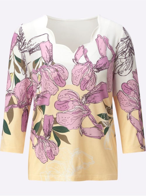 T-shirt à Manches 3/4 Superbe Motif Floral - Taille Standard - Helline - Kiabi T-shirt à Manches 3/4 Superbe Motif Floral - Taille Standard - Helline - Kiabi