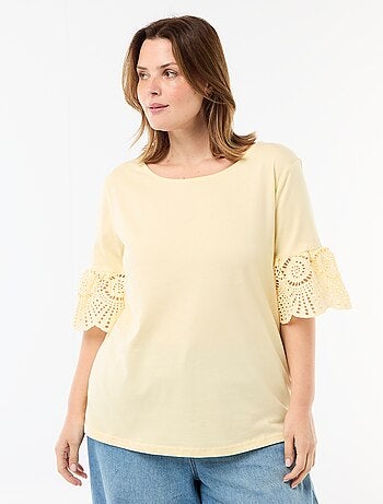 T-shirt à manches courte en macramé