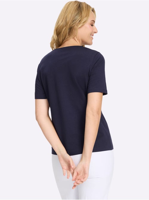 T-shirt à Manches Courtes à Encolure Ronde - Taille Standard - Moda Vilona - Kiabi T-shirt à Manches Courtes à Encolure Ronde - Taille Standard - Moda Vilona - Kiabi