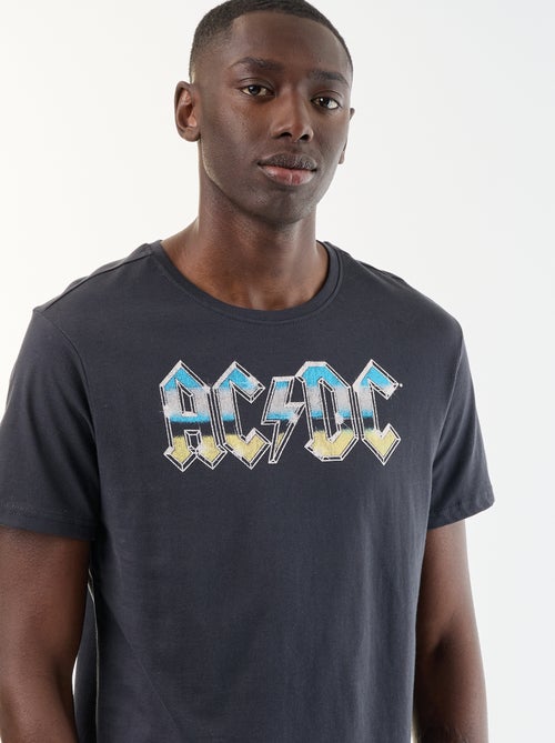 T-shirt à manches courtes 'AC DC' - Kiabi T-shirt à manches courtes 'AC DC' - Kiabi
