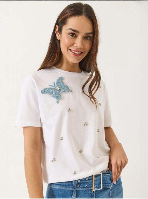 T-shirt à manches courtes avec accessoires papillon et ornements en pierre lucci - Kiabi