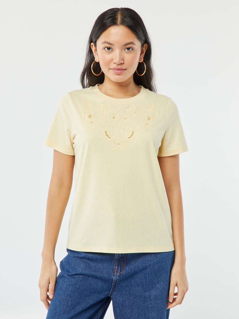 T-shirt à manches courtes avec broderies fantaisies Jaune clair - Kiabi