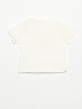 T-shirt à manches courtes avec cœur cousu