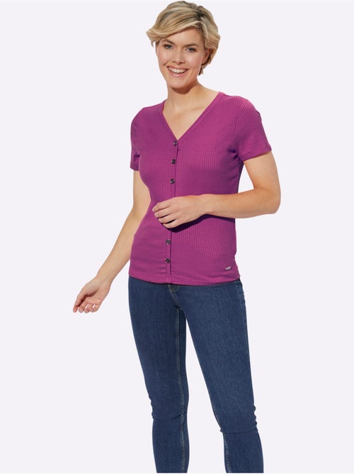 T-shirt à manches courtes avec col en V et patte de boutonnage décorative - Taille standard - Witt - Kiabi T-shirt à manches courtes avec col en V et patte de boutonnage décorative - Taille standard - Witt - Kiabi