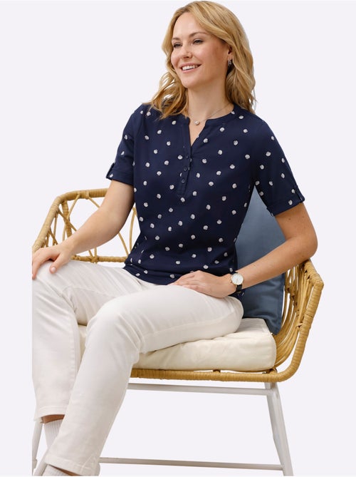T-shirt à manches courtes avec col rond et imprimé marin à pois - Taille standard - Moda Vilona - Kiabi T-shirt à manches courtes avec col rond et imprimé marin à pois - Taille standard - Moda Vilona - Kiabi