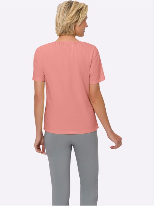 T-shirt à manches courtes avec col rond et lien à nouer - taille standard - moda vilona - Kiabi T-shirt à manches courtes avec col rond et lien à nouer - taille standard - moda vilona - Kiabi
