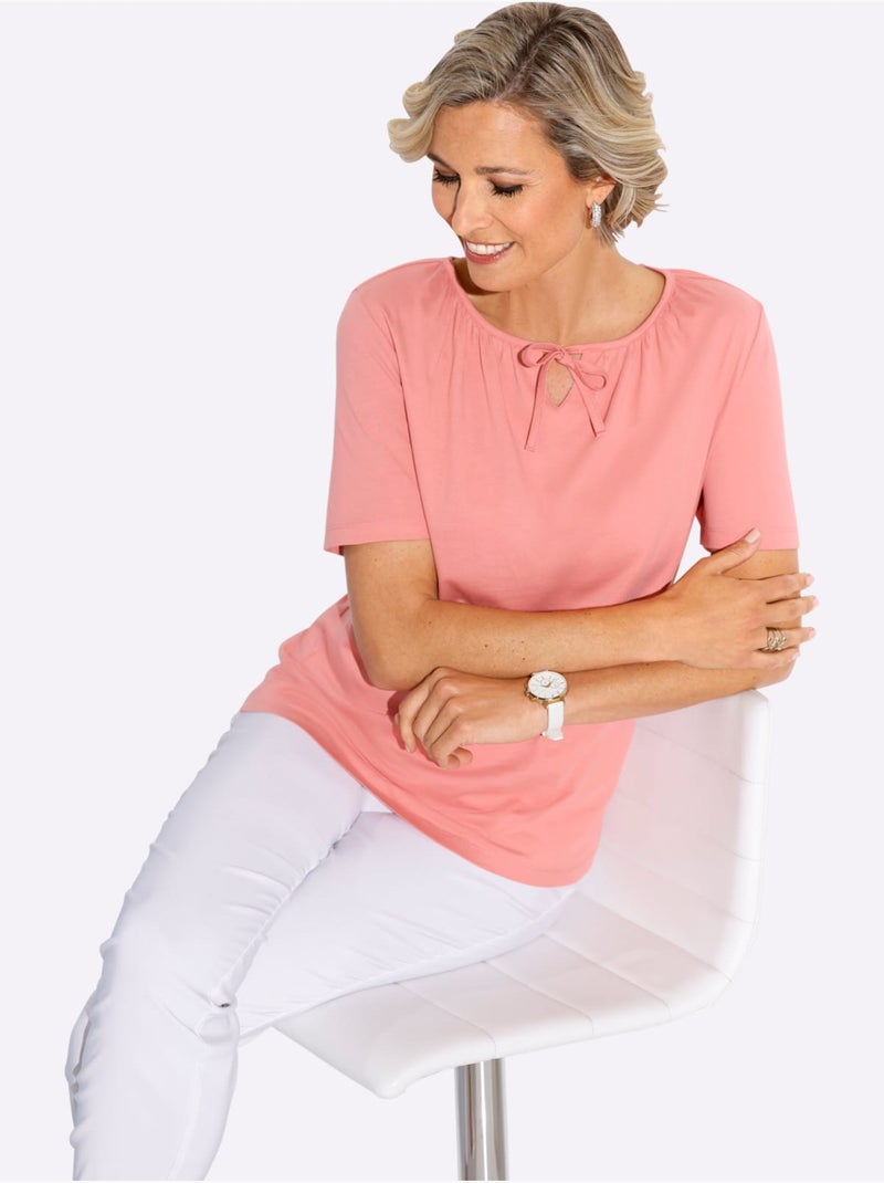 T-shirt à manches courtes avec col rond et lien à nouer - taille standard - moda vilona Rose - Kiabi