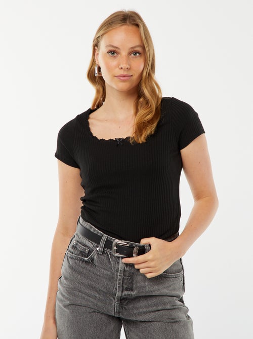 T-shirt à manches courtes avec dentelle et nœud fantaisiste - Kiabi