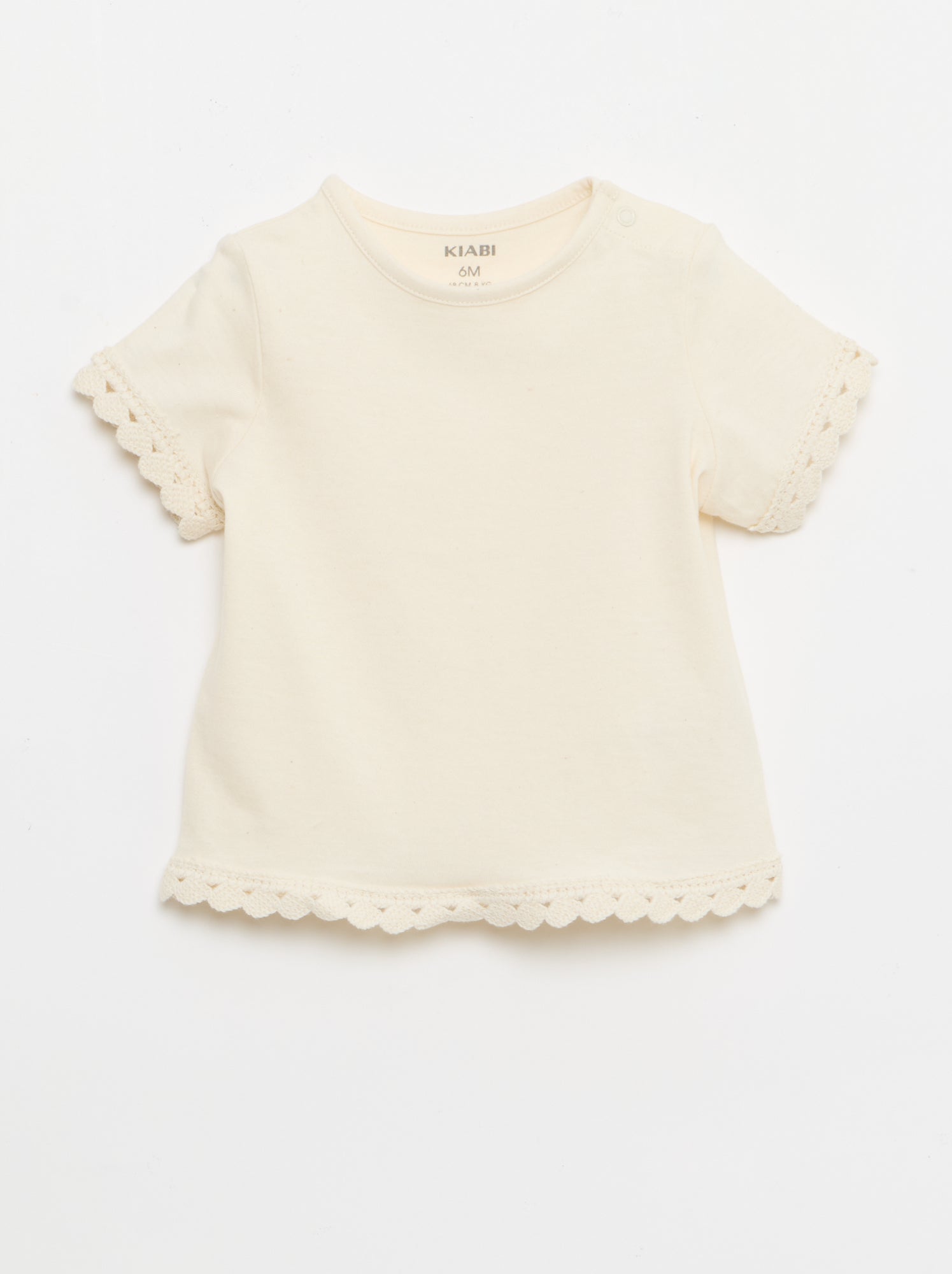 T-shirt à manches courtes avec détails au crochet