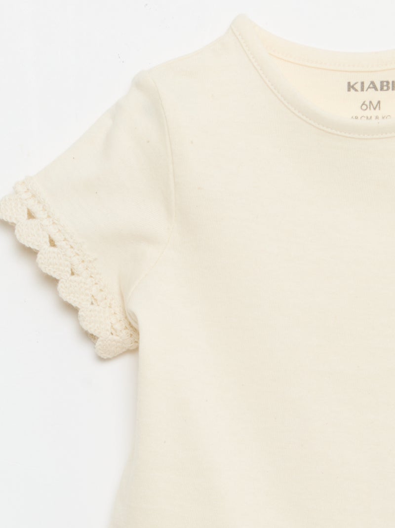 T-shirt à manches courtes avec détails au crochet Blanc - Kiabi