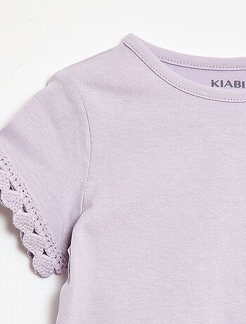 T-shirt à manches courtes avec détails au crochet