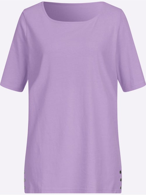 T-shirt à manches courtes avec encolure en U et fentes décoratives - Taille standard - Moda Vilona - Kiabi T-shirt à manches courtes avec encolure en U et fentes décoratives - Taille standard - Moda Vilona - Kiabi