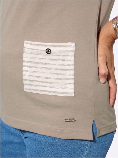 T-shirt à manches courtes avec encolure ronde et poches plaquées - Taille standard - Witt - Kiabi