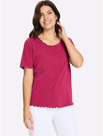 T-shirt à manches courtes en qualité douce avec finitions ondulées - Taille standard - Moda Vilona