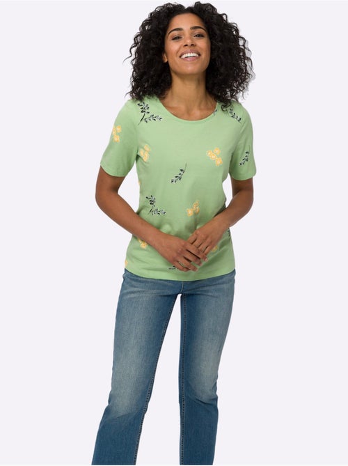 T-shirt à manches courtes avec imprimé floral et feuillage - Taille standard - Moda Vilona - Kiabi T-shirt à manches courtes avec imprimé floral et feuillage - Taille standard - Moda Vilona - Kiabi