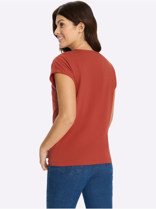 T-shirt à manches courtes avec imprimé lettrage et col rond - Taille standard - Moda Vilona - Kiabi T-shirt à manches courtes avec imprimé lettrage et col rond - Taille standard - Moda Vilona - Kiabi