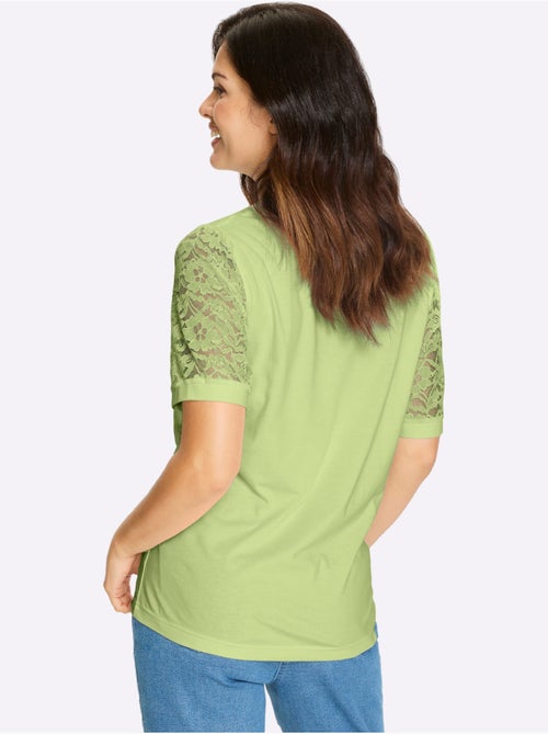 T-shirt à manches courtes avec manches bouffantes en dentelle - Taille standard - Moda Vilona - Kiabi T-shirt à manches courtes avec manches bouffantes en dentelle - Taille standard - Moda Vilona - Kiabi