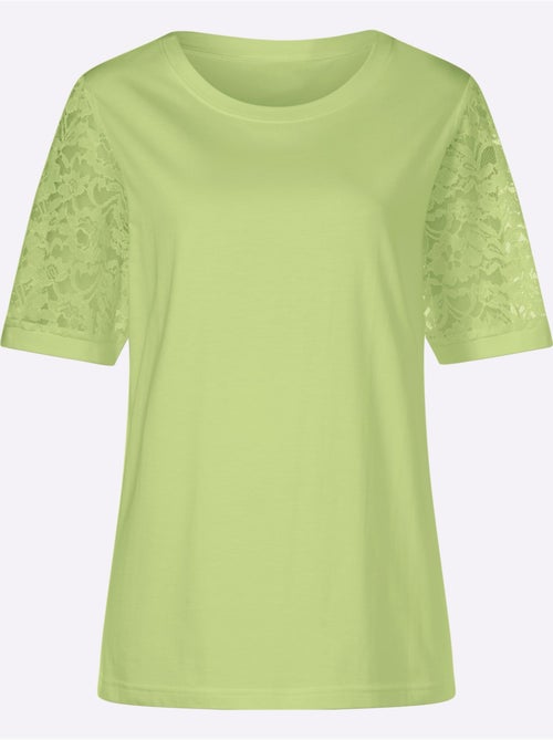 T-shirt à manches courtes avec manches bouffantes en dentelle - Taille standard - Moda Vilona - Kiabi T-shirt à manches courtes avec manches bouffantes en dentelle - Taille standard - Moda Vilona - Kiabi