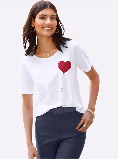 T-shirt à manches courtes avec motif de cœur en ballon - Taille standard - Moda Vilona - Kiabi T-shirt à manches courtes avec motif de cœur en ballon - Taille standard - Moda Vilona - Kiabi