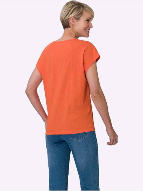 T-shirt à manches courtes avec motif imprimé et encolure ronde - Taille standard - Moda Vilona - Kiabi T-shirt à manches courtes avec motif imprimé et encolure ronde - Taille standard - Moda Vilona - Kiabi