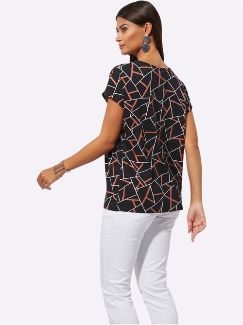 T shirt à manches courtes avec motifs géométriques et viscose ECOVERO - Taille standard - Helline - Kiabi T shirt à manches courtes avec motifs géométriques et viscose ECOVERO - Taille standard - Helline - Kiabi