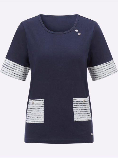 T-shirt à manches courtes avec rayures contrastées et poches plaquées - Taille standard - Witt - Kiabi T-shirt à manches courtes avec rayures contrastées et poches plaquées - Taille standard - Witt - Kiabi