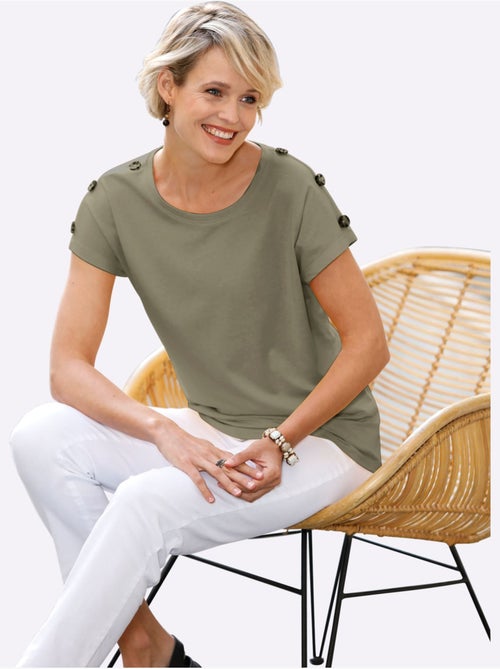 T-shirt à Manches Courtes Boutons Imitation Corne - Taille Standard - Moda Vilona - Kiabi