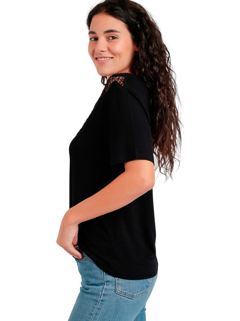 T-shirt à manches courtes CHEST LACE Noir - Kiabi