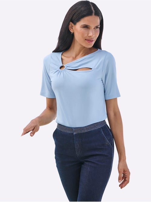 T-shirt à Manches Courtes Découpe Raffinée à L'encolure - Taille Standard - helline - Kiabi