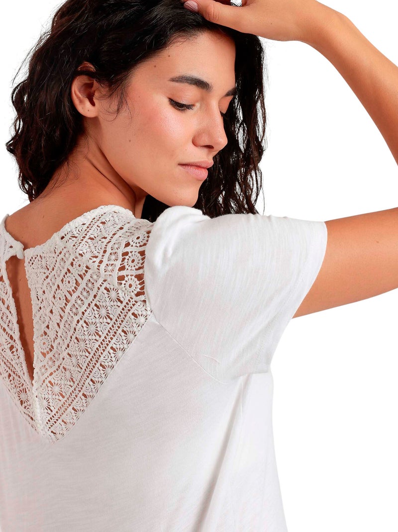 T-shirt à manches courtes dos orné GUIPUR Blanc - Kiabi