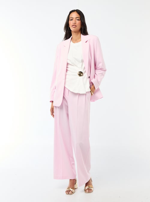 T-shirt à manches courtes drapé avec bijou fantaisie - Kiabi T-shirt à manches courtes drapé avec bijou fantaisie - Kiabi